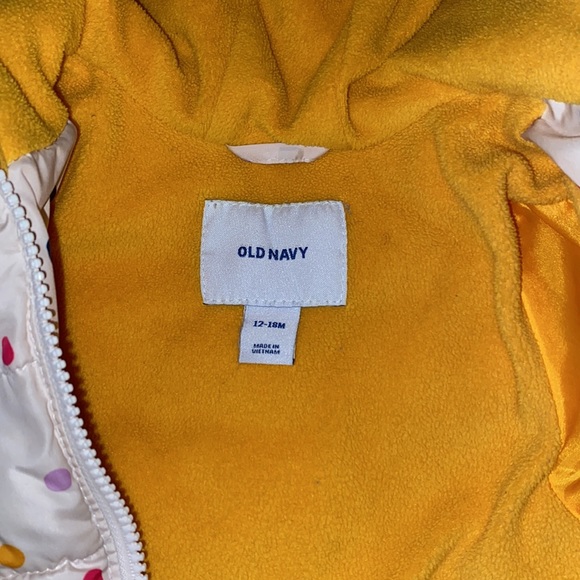 Old Navy polka dot toddler girl coat! - Picture 2 of 3